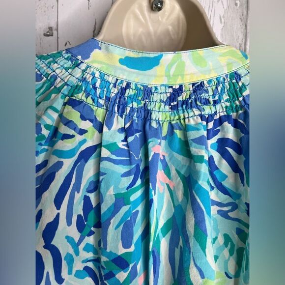 Lilly Pulitzer Elsa Leaf Tropical Silk Blouse Blue Green Tunic Shirt Top Size XS - Picture 6 of 9